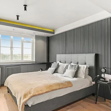 Luxury Kensington Flat With Terrace And Ac Apartment